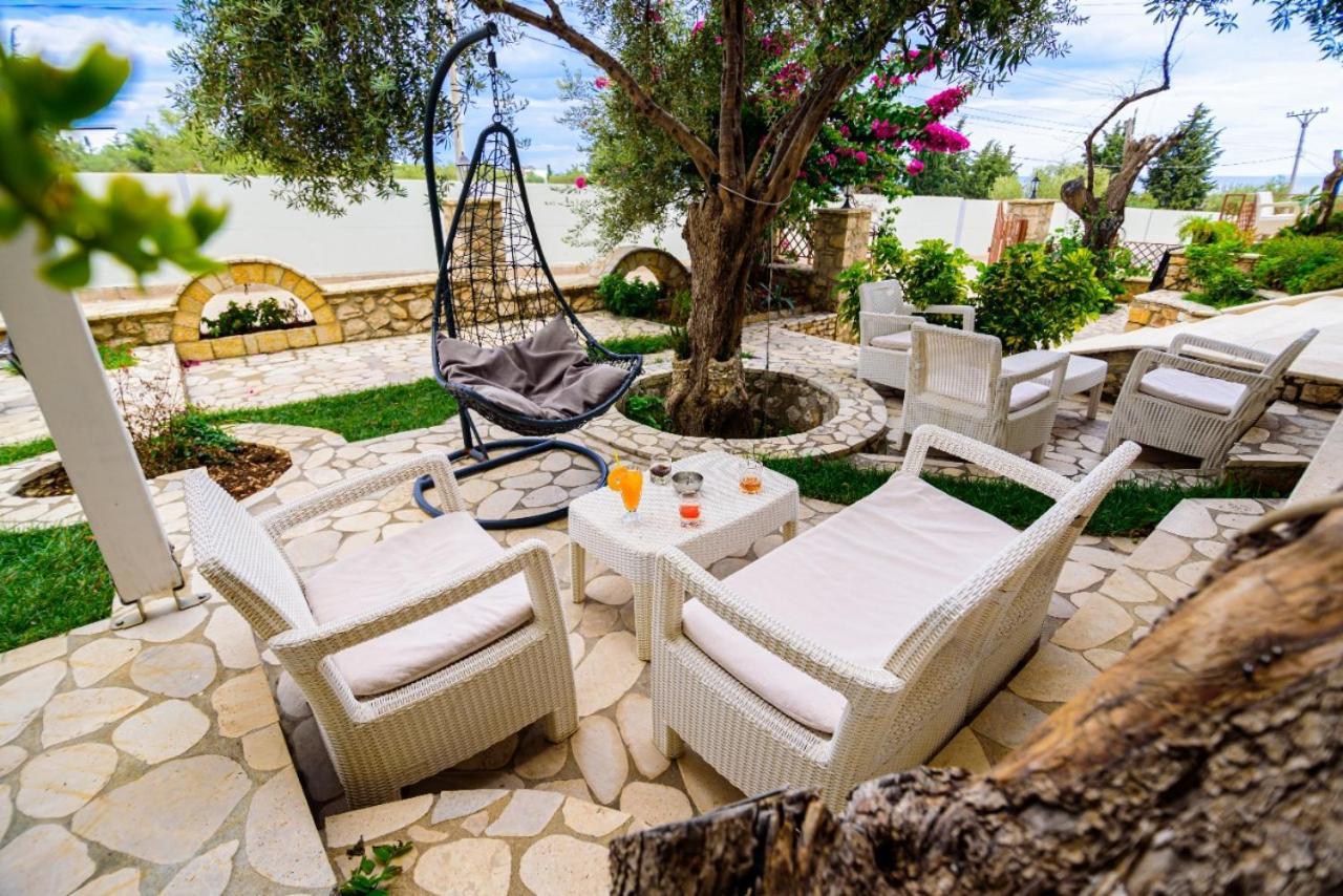 Hotel Orange Dhermi Bagian luar foto