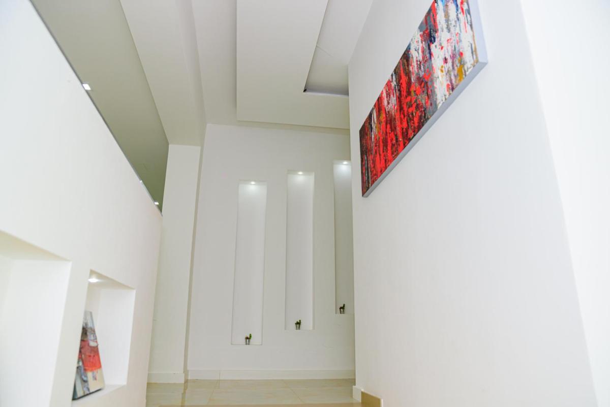 Hotel Orange Dhermi Bagian luar foto